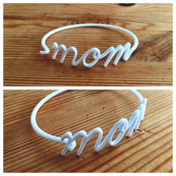Wire Bracelet: Mom (Mother's Day)